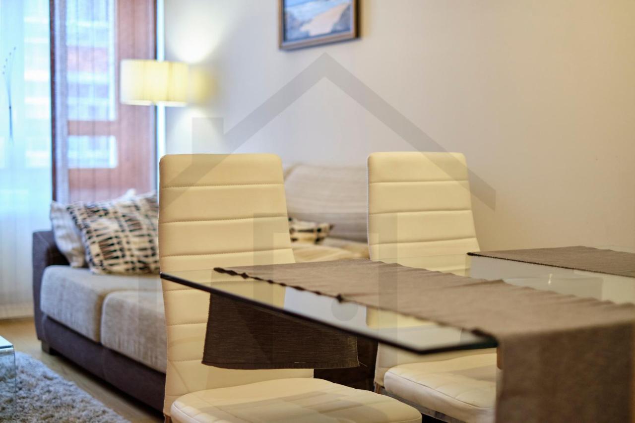 Apartamento Candelaria - Lujo A Un Paso Del Centro Oviede Extérieur photo