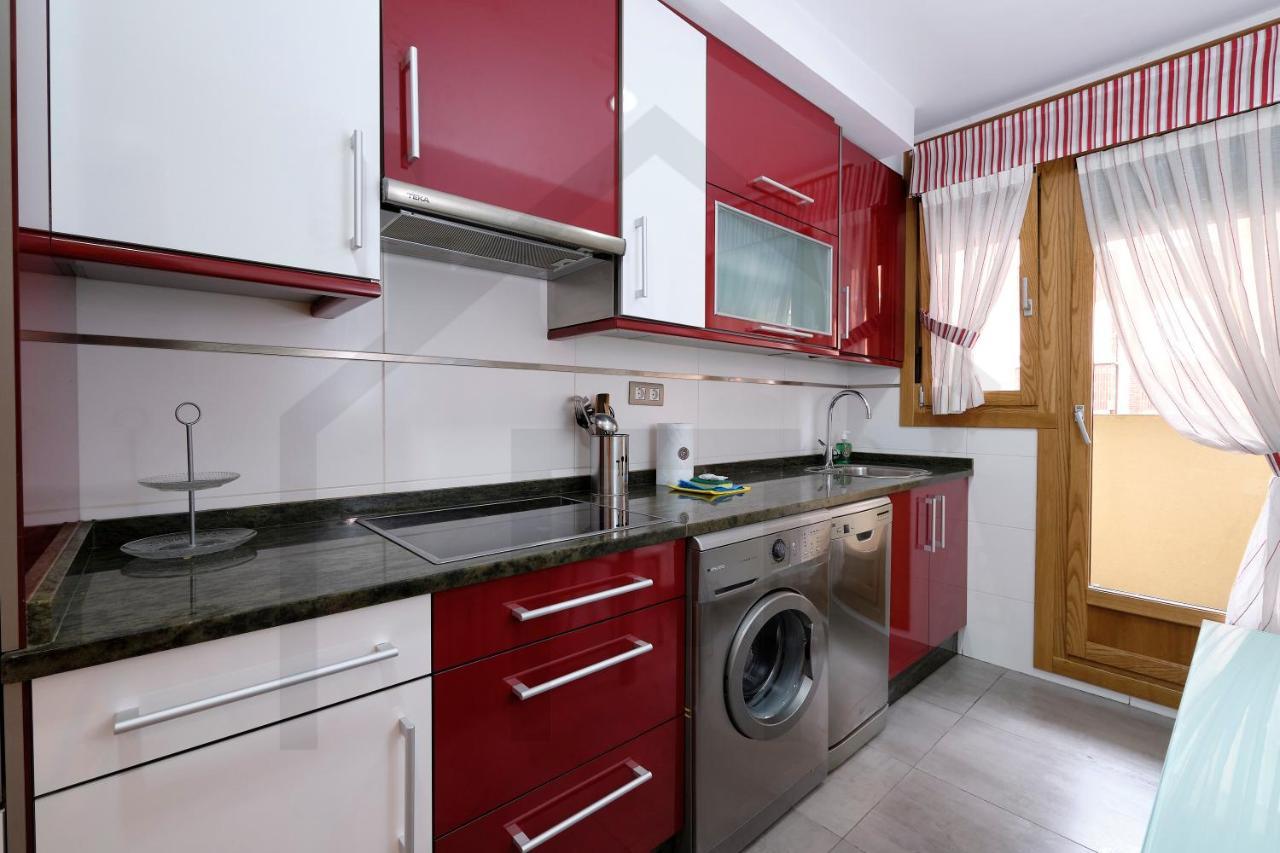 Apartamento Candelaria - Lujo A Un Paso Del Centro Oviede Extérieur photo