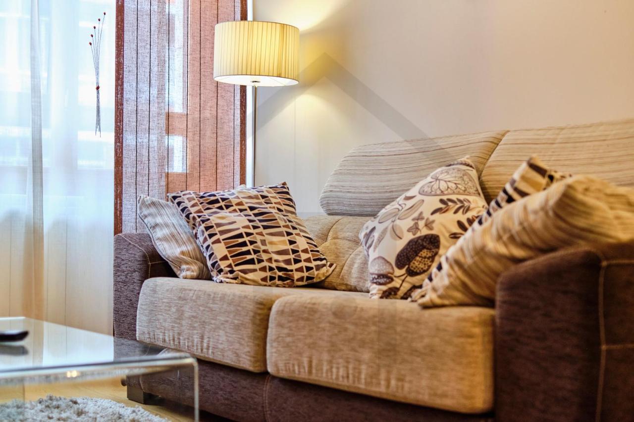 Apartamento Candelaria - Lujo A Un Paso Del Centro Oviede Extérieur photo